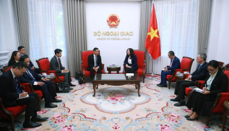 Lao Foreign Ministry Press Delegation Strengthens Cooperation with Vietnam